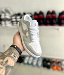 AJ1 Low Grey/White - Lançamento