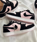 AJ1 Low Preto/rosa - Lançamento