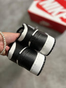 AJ1 Low Preto/branco - Lançamento