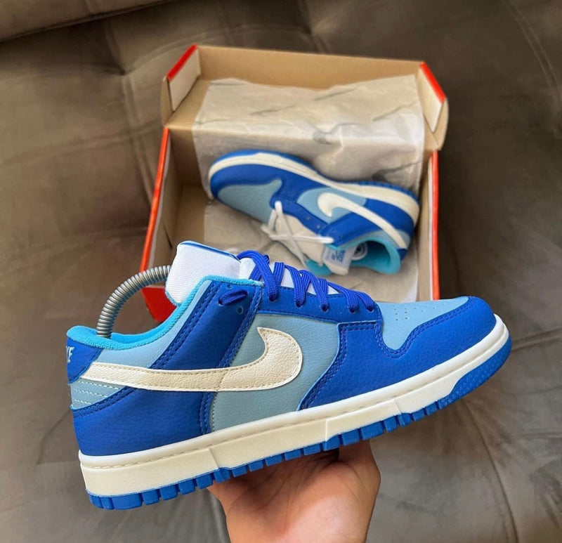 Dunk Low Azul/branco - Lançamento