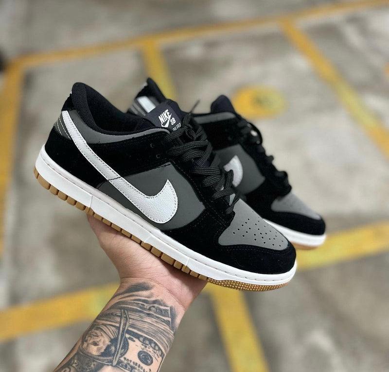 Dunk Low Preto/branco/marrom - Lançamento