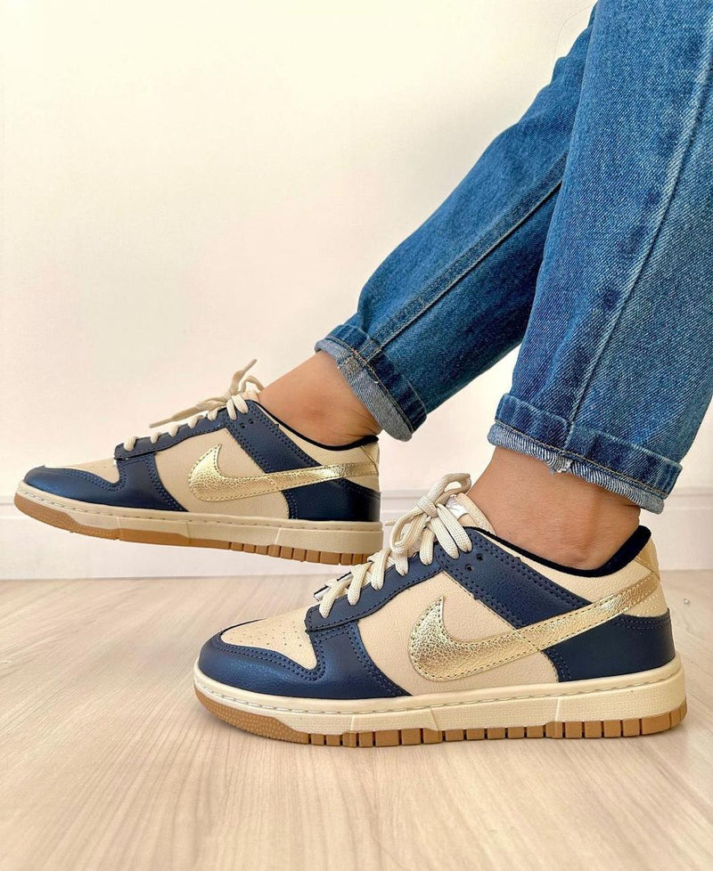 Dunk Low Azul marinho/brilhante - Lançamento