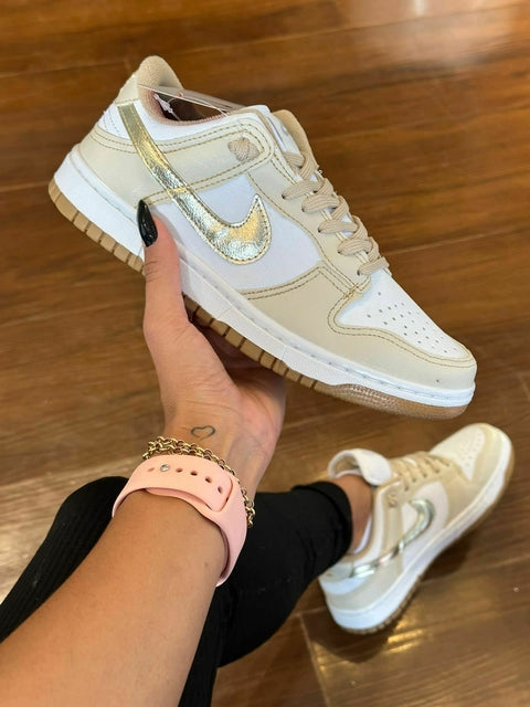 Dunk Low Gold - Lançamento