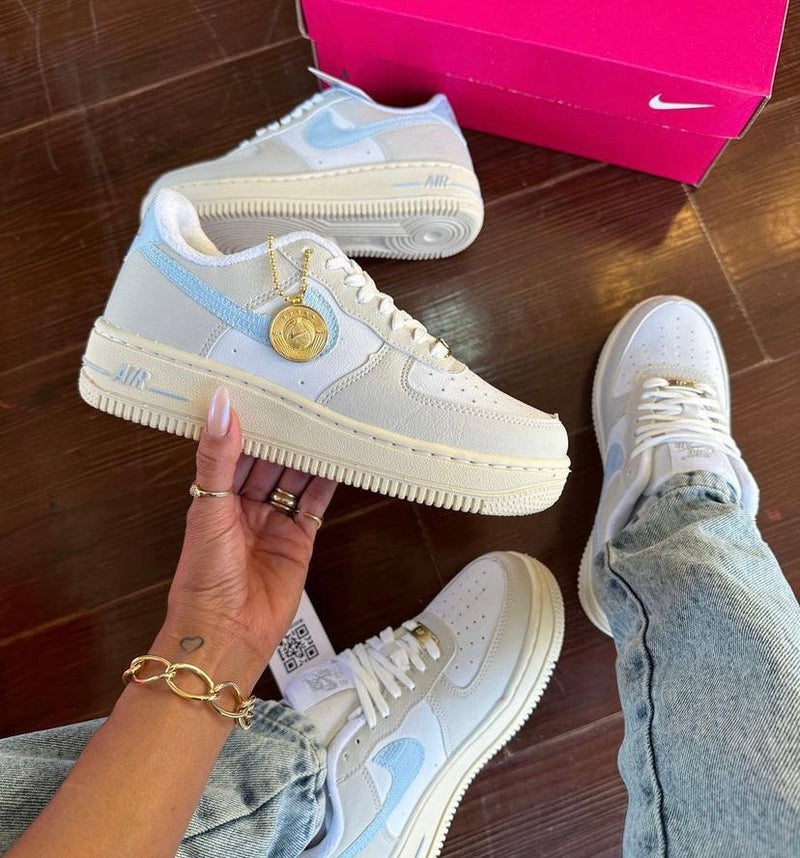 Air Force 1 Blue Coin - Lançamento