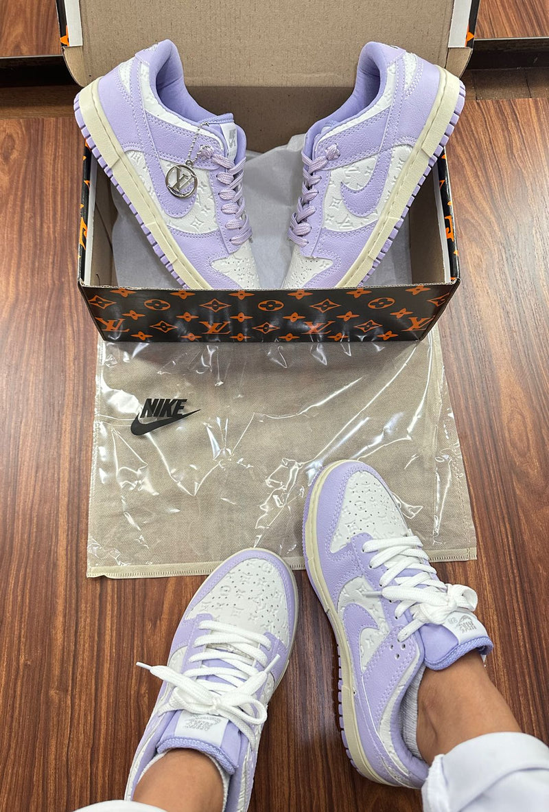 Dunk Low LV Roxo + Saquinho personalizado + 2 Cadarços em cores diferentes - Lançamento