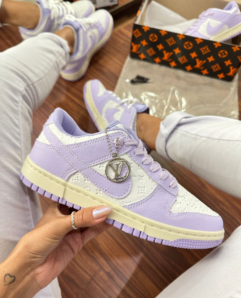 Dunk Low LV Roxo + Saquinho personalizado + 2 Cadarços em cores diferentes - Lançamento