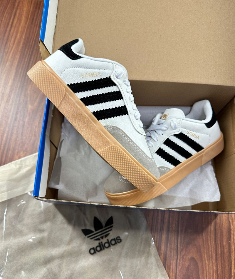 Adidas Samba Retrô Branco/preto - Lançamento