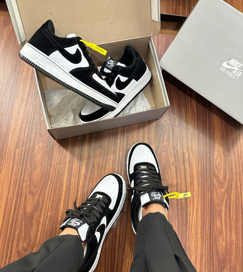 AF1 Camurça Black/white - Lançamento