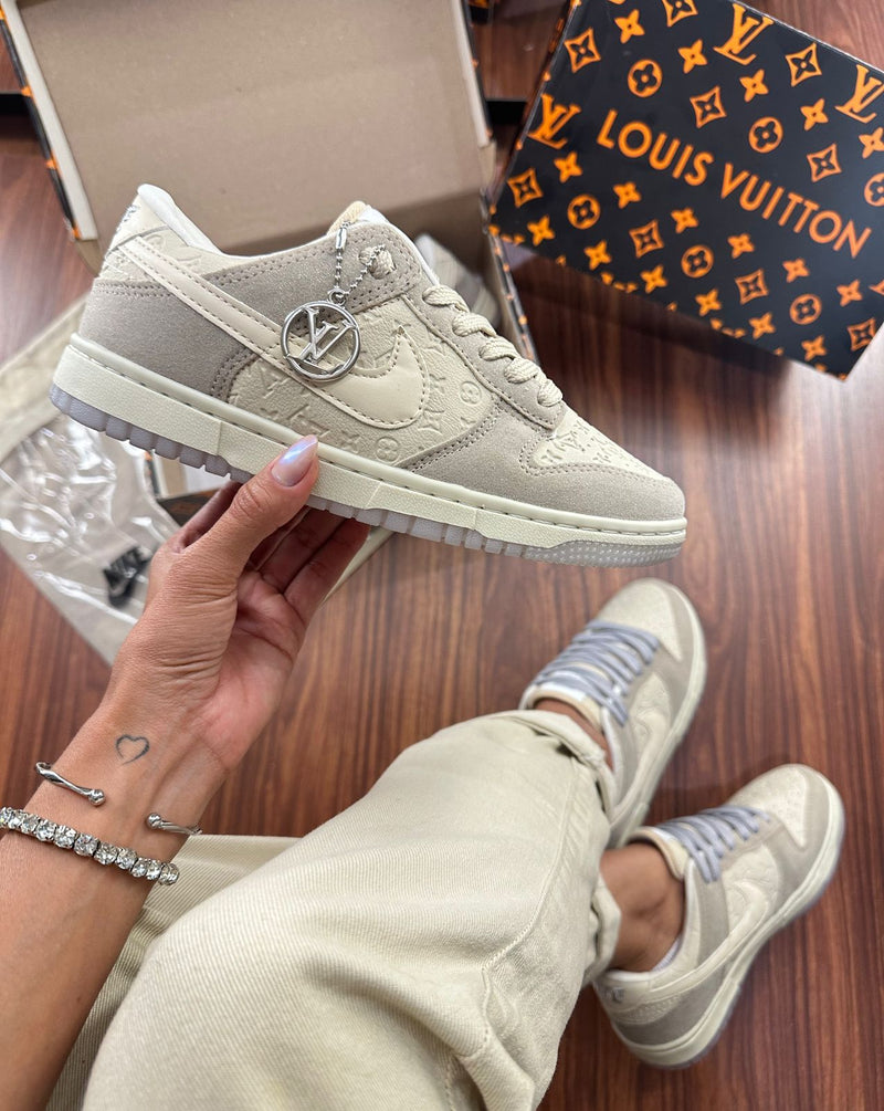 Dunk Low LV Cinza + Saquinho personalizado - Lançamento