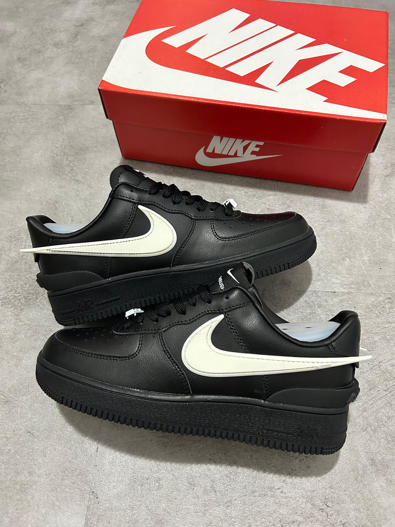 AF1 Ambush Black/white Importado - Lançamento