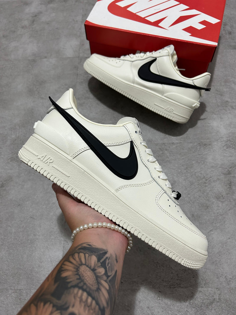 AF1 Ambush White/Black Importado - Lançamento
