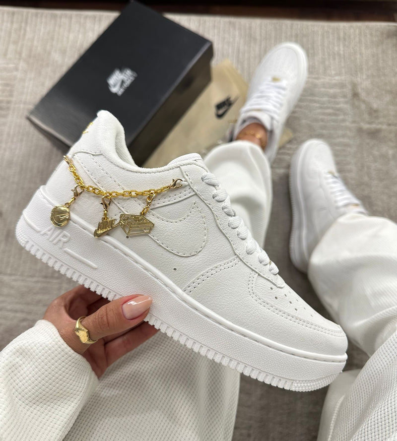 AF1 '07 Lx Lucky Charms + Chaveirinho personalizado - Lançamento