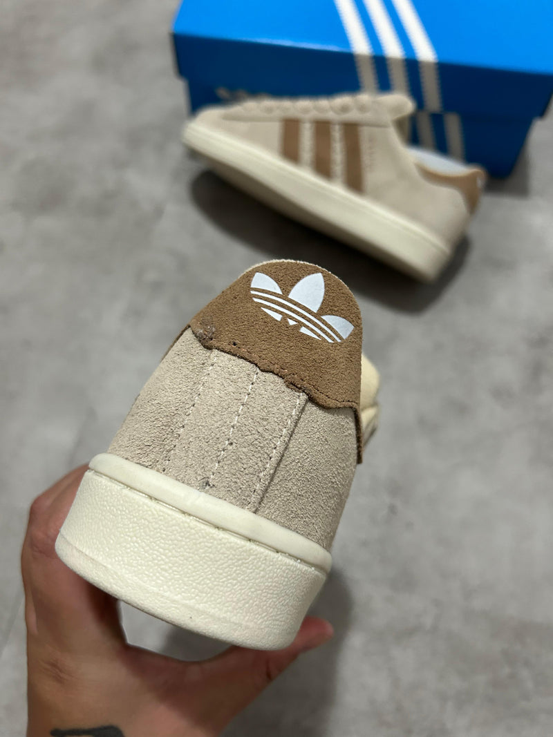 Adidas Campus Off-White/marrom - Lançamento
