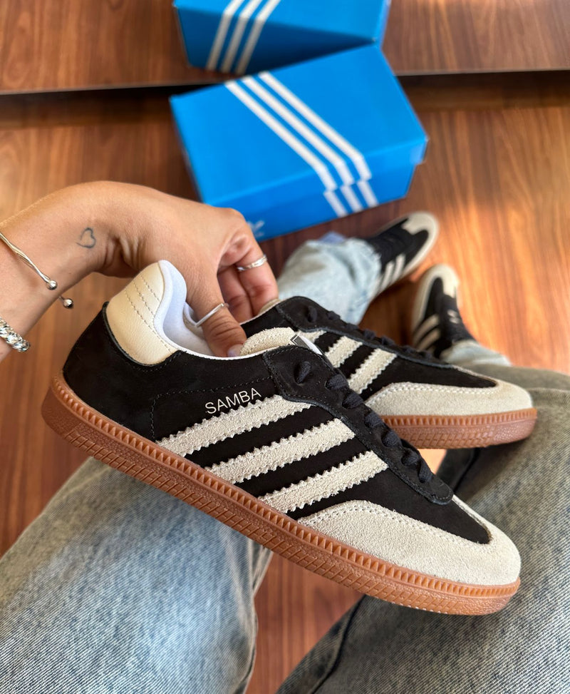 Adidas Samba Preto/creme - Lançamento