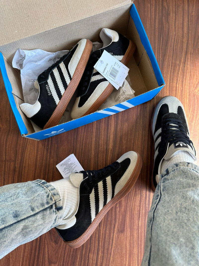 Adidas Samba Preto/creme - Lançamento