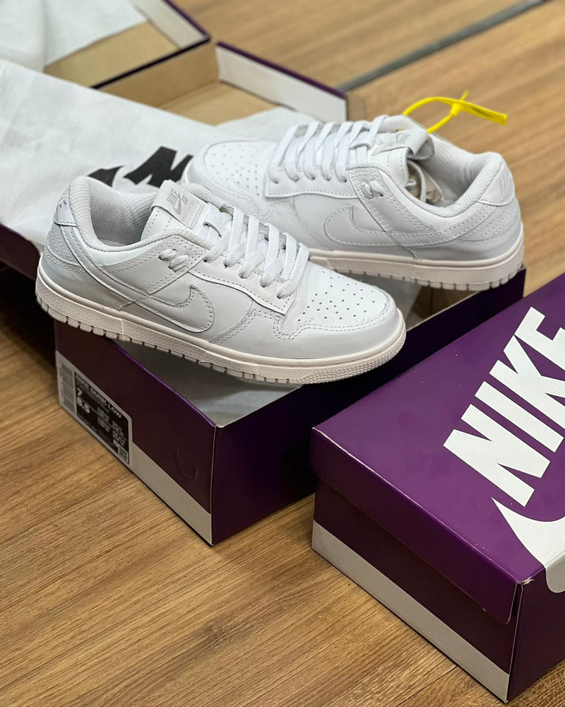 Dunk Low Branco + Saquinho personalizado [Couro legítimo]