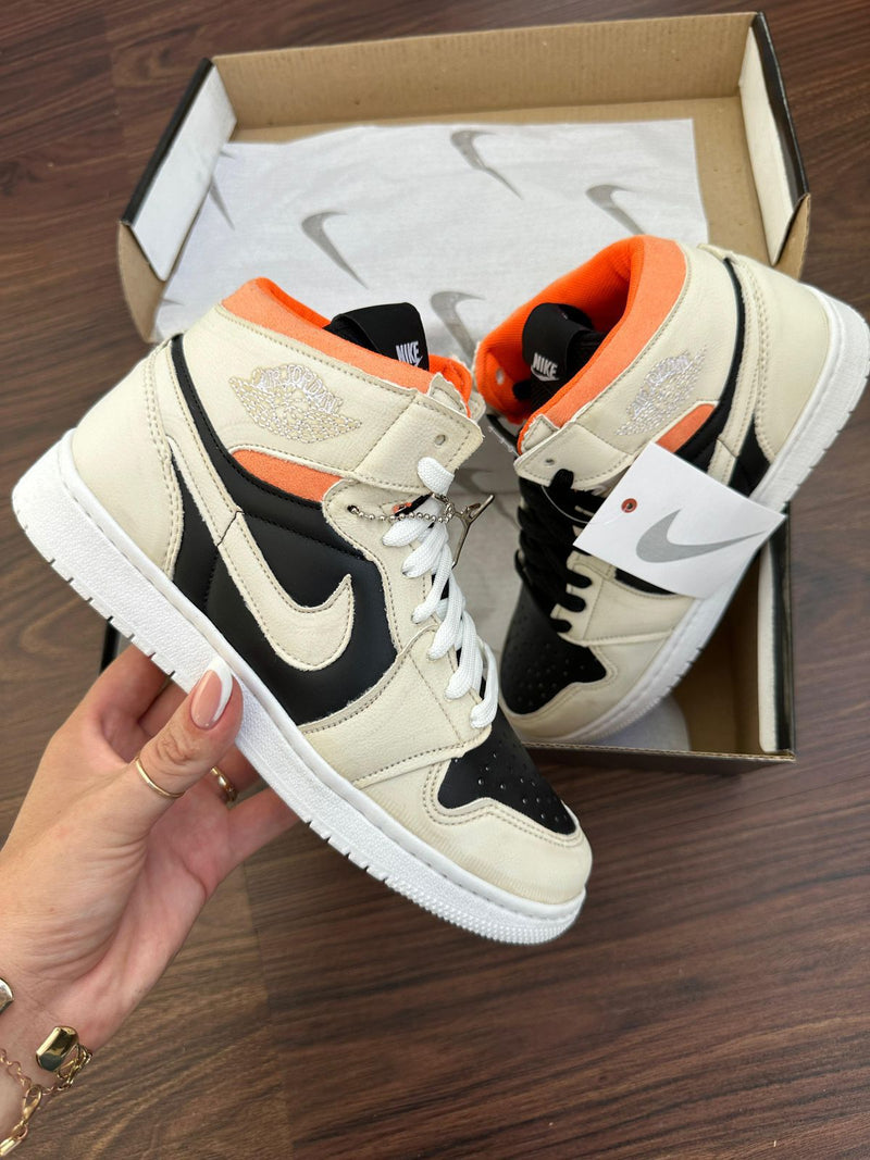 AJ1 High Branco/laranja  - Lançamento