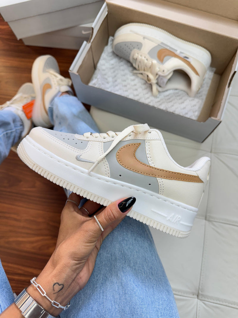 Air Force 1 Luxo Bege/Cinza/Marrom - Lançamento