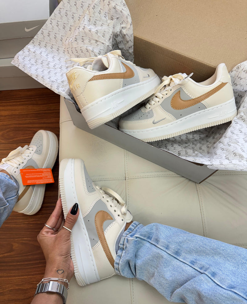 Air Force 1 Luxo Bege/Cinza/Marrom - Lançamento